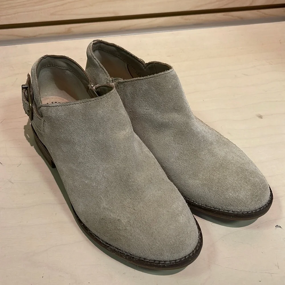 Clarks brand new